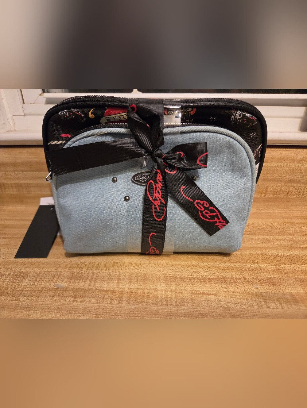 Ed Hardy NWT Set Of 2 Cosmetic Cases Set